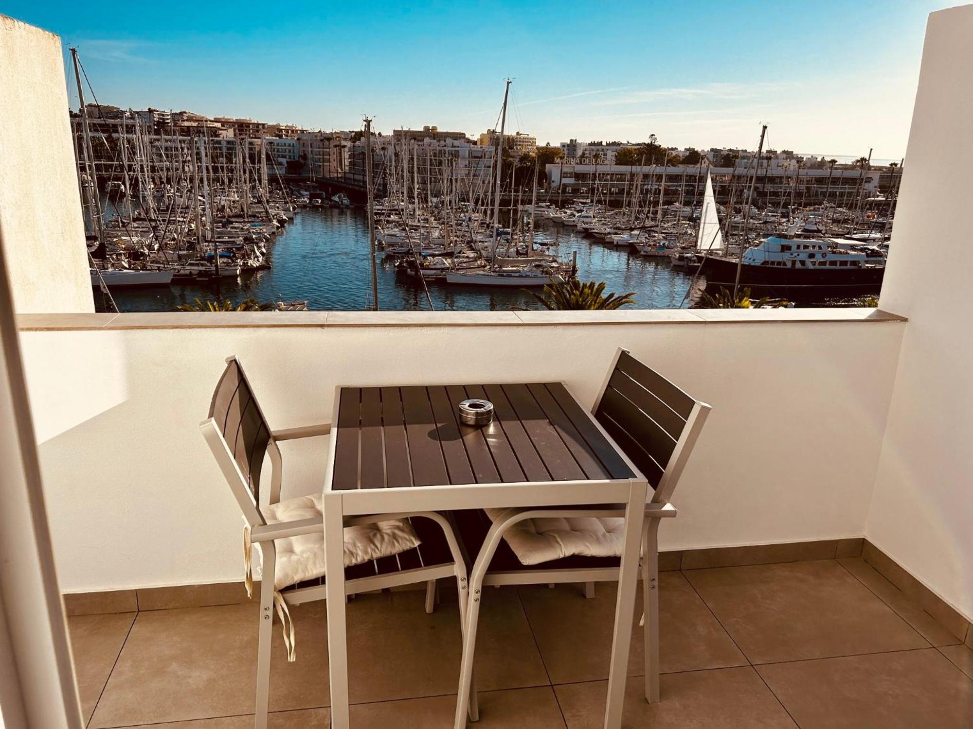 Central Lagos Apt With Marina Views Near Beaches Εξωτερικό φωτογραφία