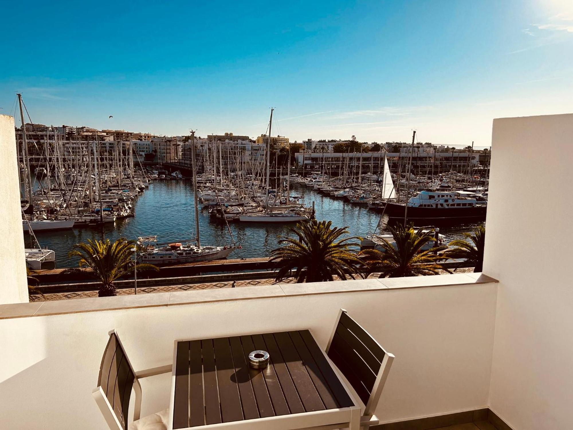 Central Lagos Apt With Marina Views Near Beaches Εξωτερικό φωτογραφία