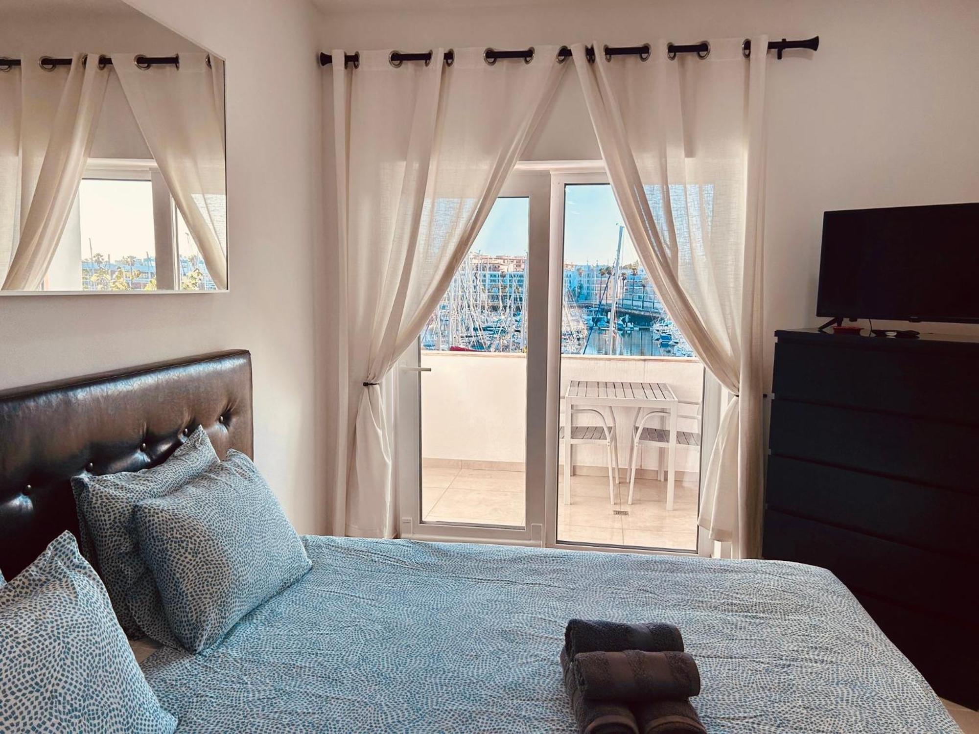 Central Lagos Apt With Marina Views Near Beaches Εξωτερικό φωτογραφία
